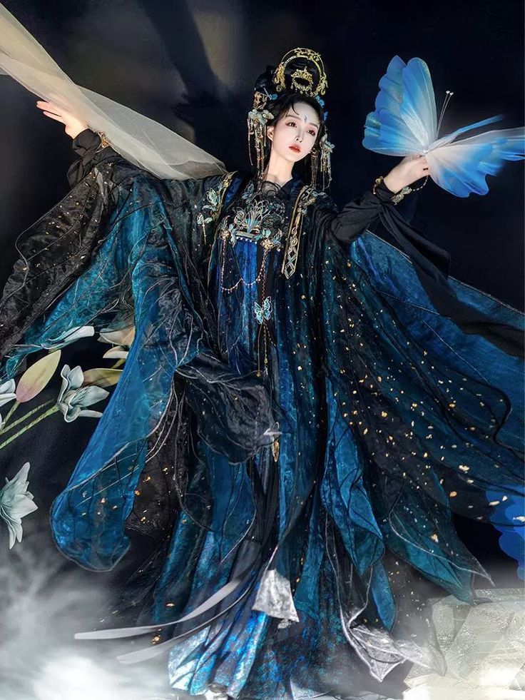 The Brides Phoenix Crown:A Journey into the Splendor of Hanfu Headdress The Brides Phoenix Crown:A Journey into the Splendor of Hanfu Headdress