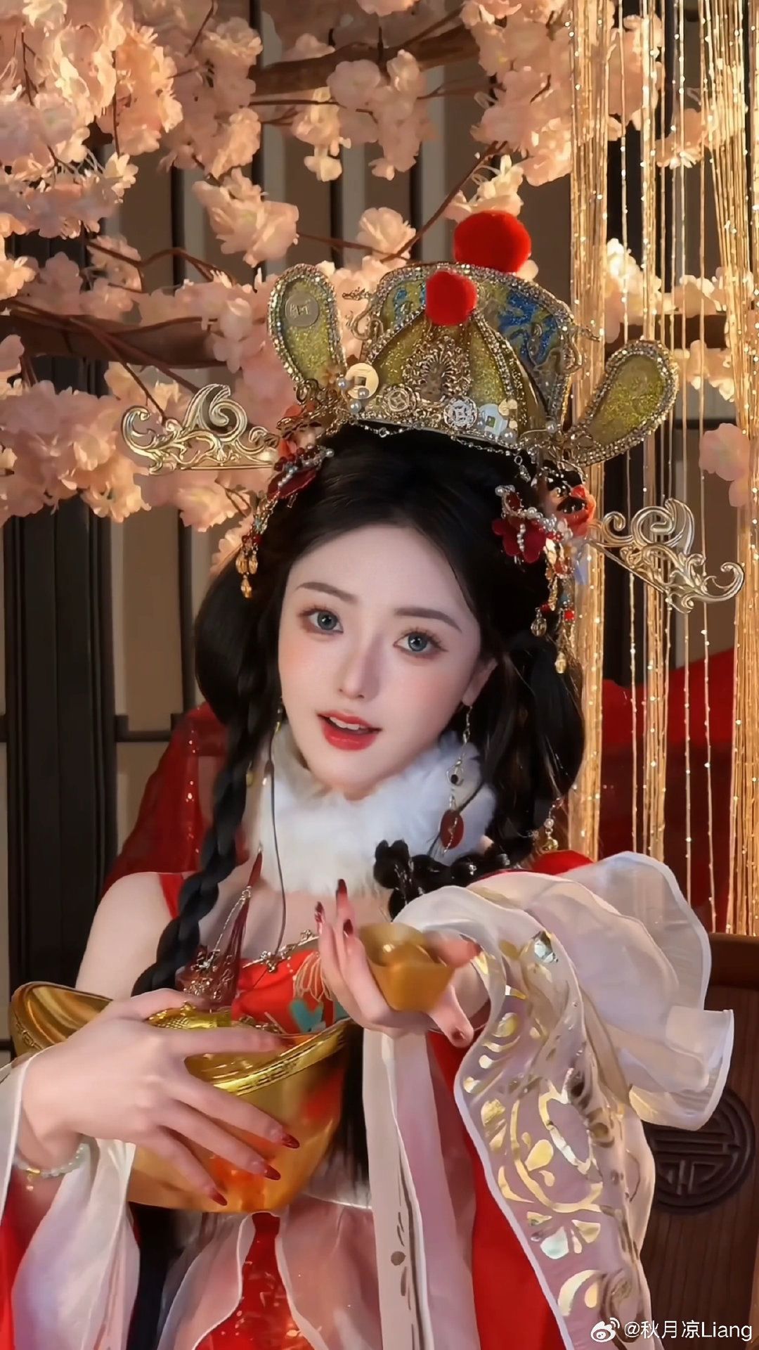 Trending Superstar Cheongsam:The Latest Fashion in Flag-Bearing Elegance