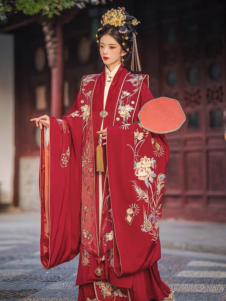 Summer Elegance:Lightweight Short-sleeved Hanfu for Adult Women Summer Elegance:Lightweight Short-sleeved Hanfu for Adult Women