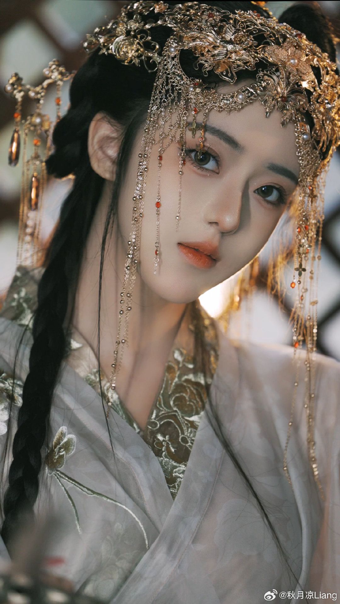 Youthful Elegance in Summer:The Rise of Hanfu for Teenagers Youthful Elegance in Summer:The Rise of Hanfu for Teenagers