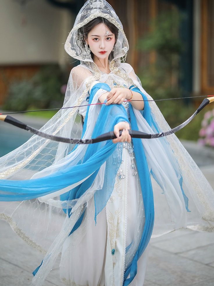 Ancient Elegance in Childs Hanfu:The 11-Year-Old Girls Journey into Traditional Chinese Costume Ancient Elegance in Childs Hanfu:The 11-Year-Old Girls Journey into Traditional Chinese Costume