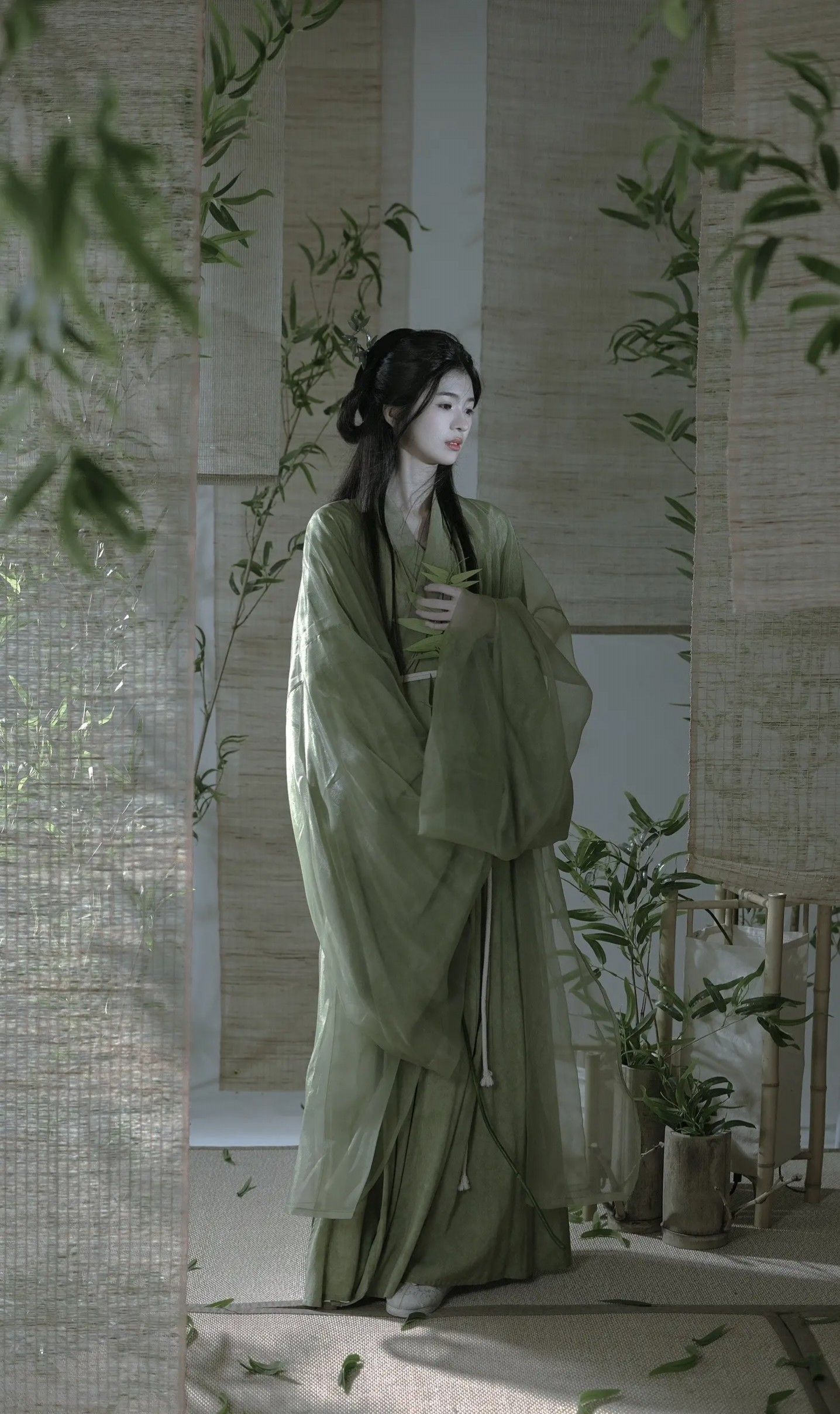 Winter Childrens Hanfu Dress:The Traditional Charm of Hanfu Clothing in Little Girls Fashion Winter Childrens Hanfu Dress:The Traditional Charm of Hanfu Clothing in Little Girls Fashion