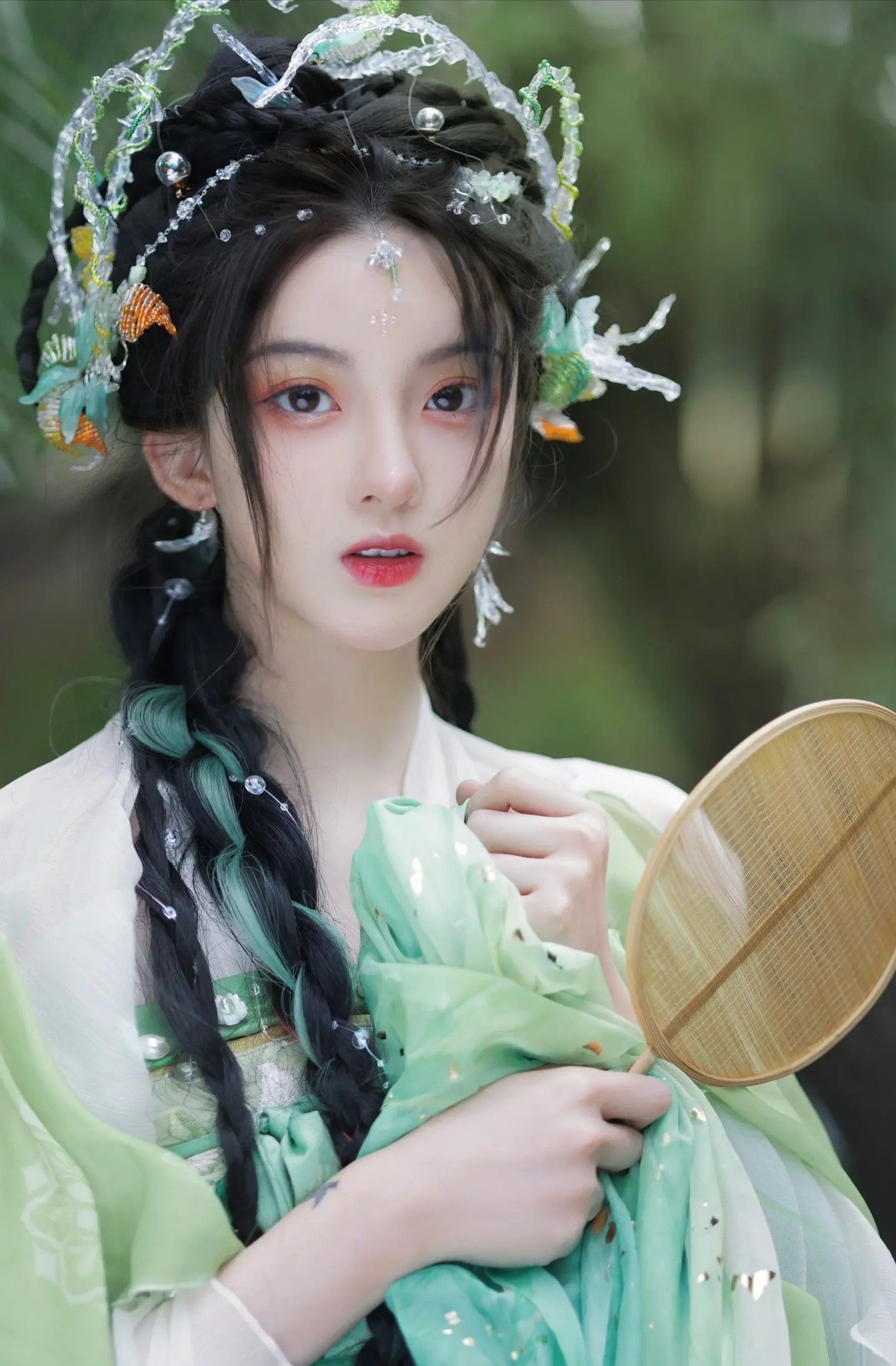 Embracing the Elegance of Black Large-Size Cheongsam:A Fashion Journey Embracing the Elegance of Black Large-Size Cheongsam:A Fashion Journey