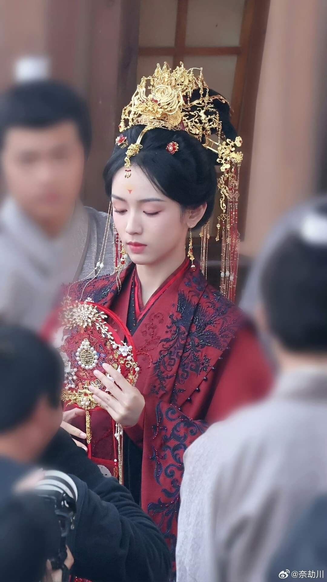 Rental Options for Ming-Style Hanfu Wedding Gowns in Autumn and Winter Rental Options for Ming-Style Hanfu Wedding Gowns in Autumn and Winter