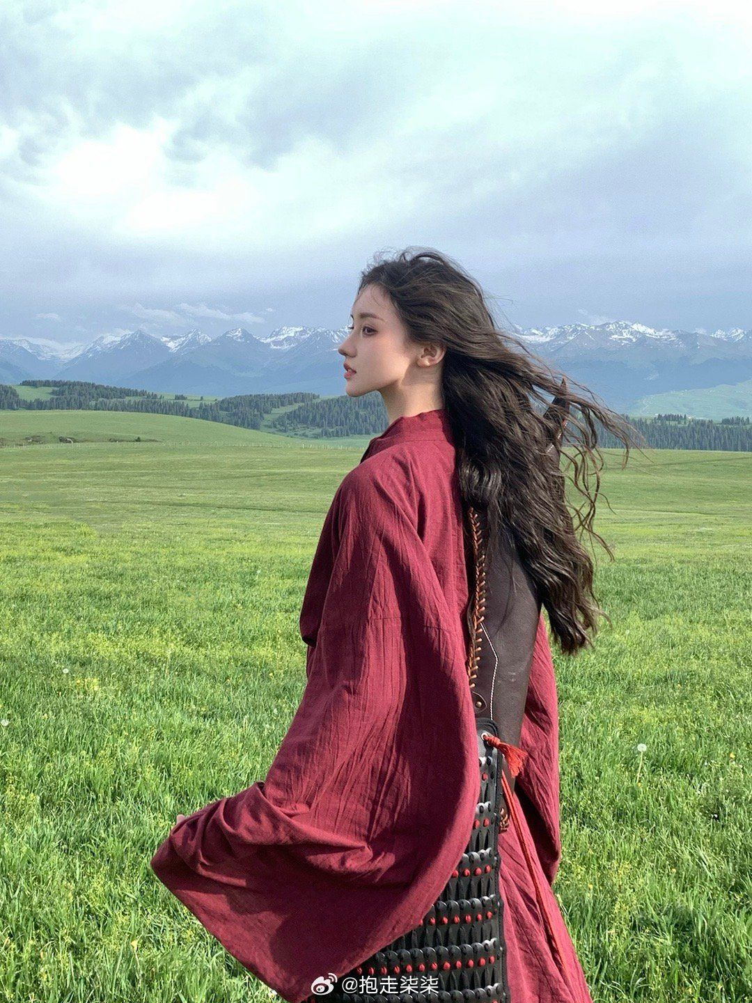 The Charm of Qipao:A Closer Look at the Traditional Chinese Blouse The Charm of Qipao:A Closer Look at the Traditional Chinese Blouse