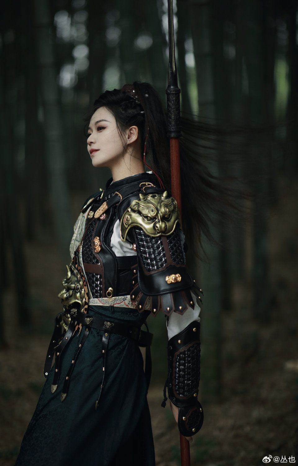 The Splendor of Song Dynasty Hanfu:The Elegance of Big-袖宋制汉服 The Splendor of Song Dynasty Hanfu:The Elegance of Big-袖宋制汉服
