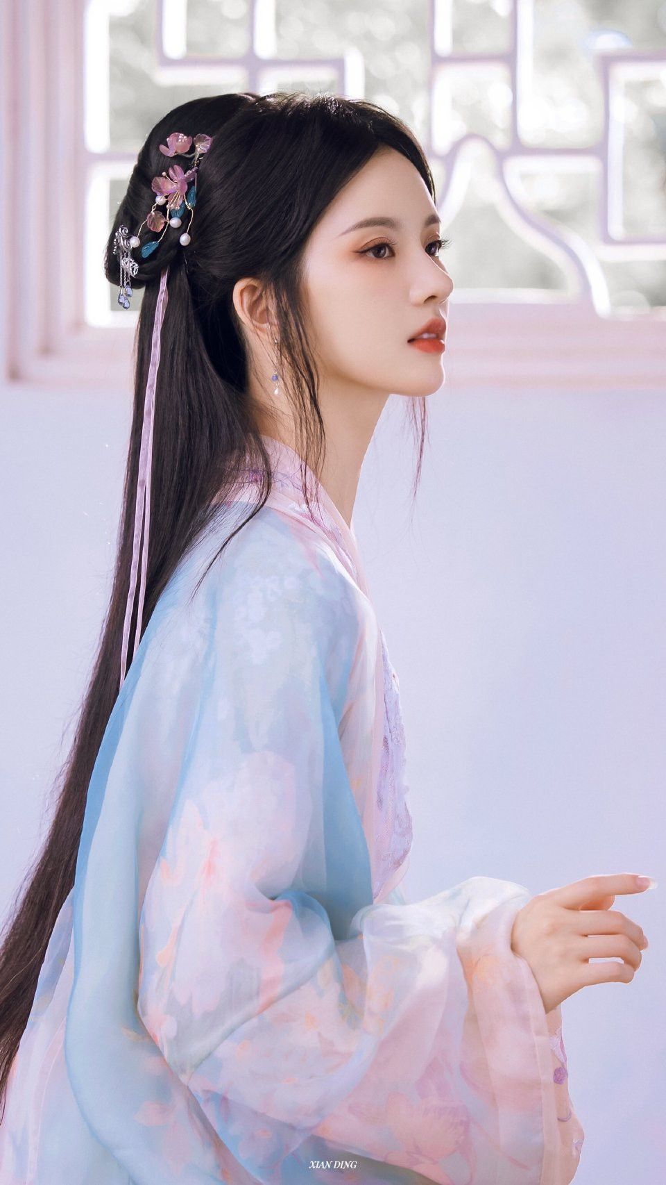 Hanfu Fashion:Qujingyis Inspiration for Traditional Chinese Attire Hanfu Fashion:Qujingyis Inspiration for Traditional Chinese Attire