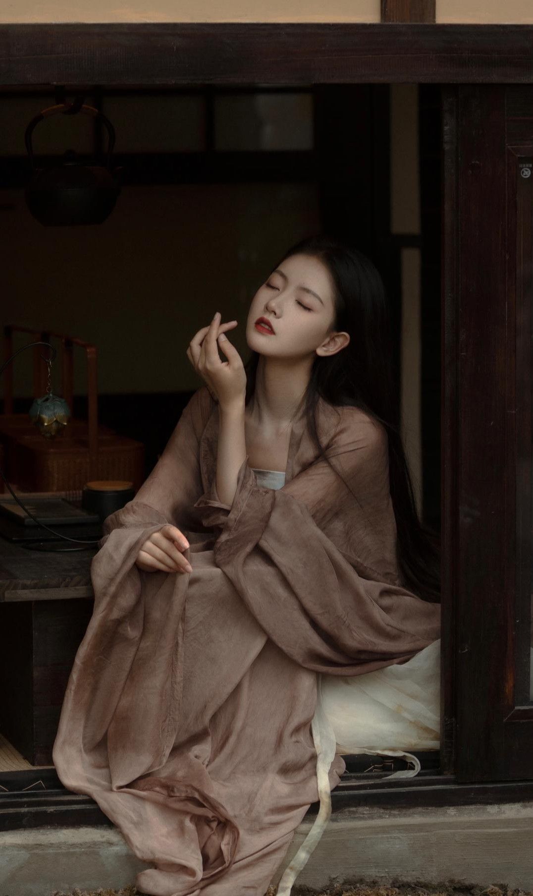 Ancient Elegance Reimagined:Womens Traditional Chinese Hanfu Fashion for Summer Ancient Elegance Reimagined:Womens Traditional Chinese Hanfu Fashion for Summer