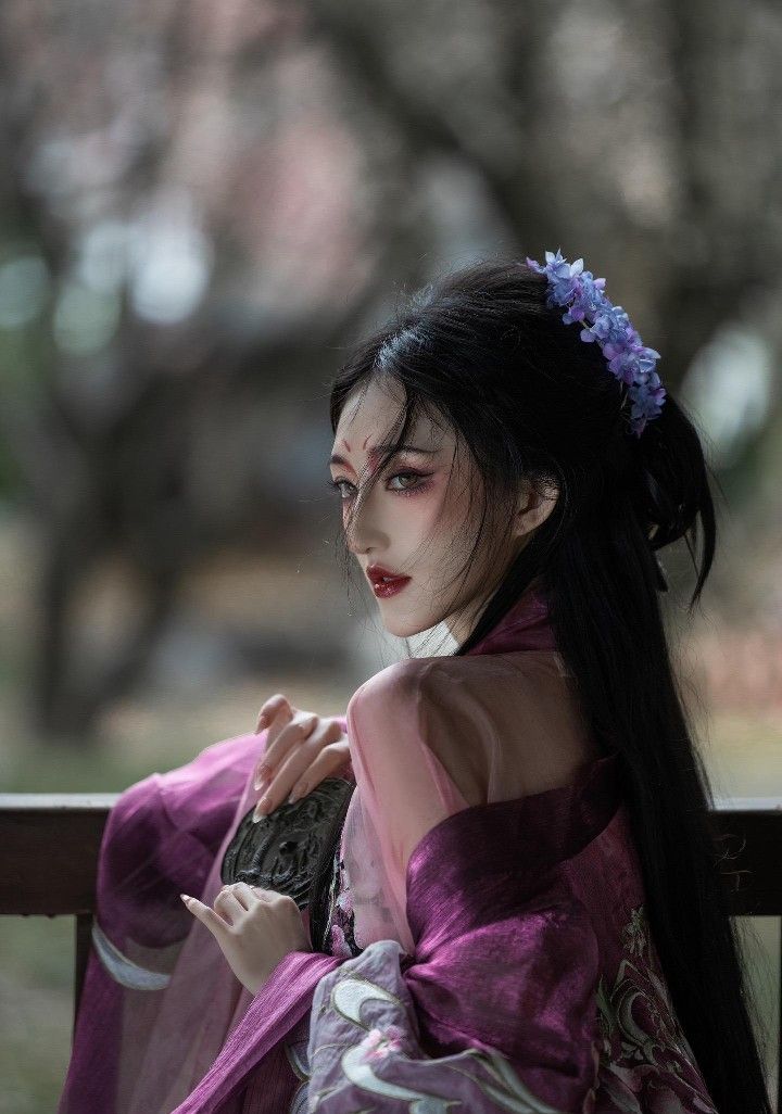 The Charm of Cheongsam:The Allure of Mini-Sized Chinese Fashion The Charm of Cheongsam:The Allure of Mini-Sized Chinese Fashion