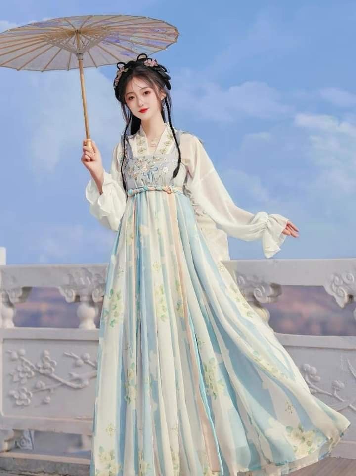 The Authenticity of Cheongsam in Silk and Mulberry Silk:A Detailed Exploration The Authenticity of Cheongsam in Silk and Mulberry Silk:A Detailed Exploration