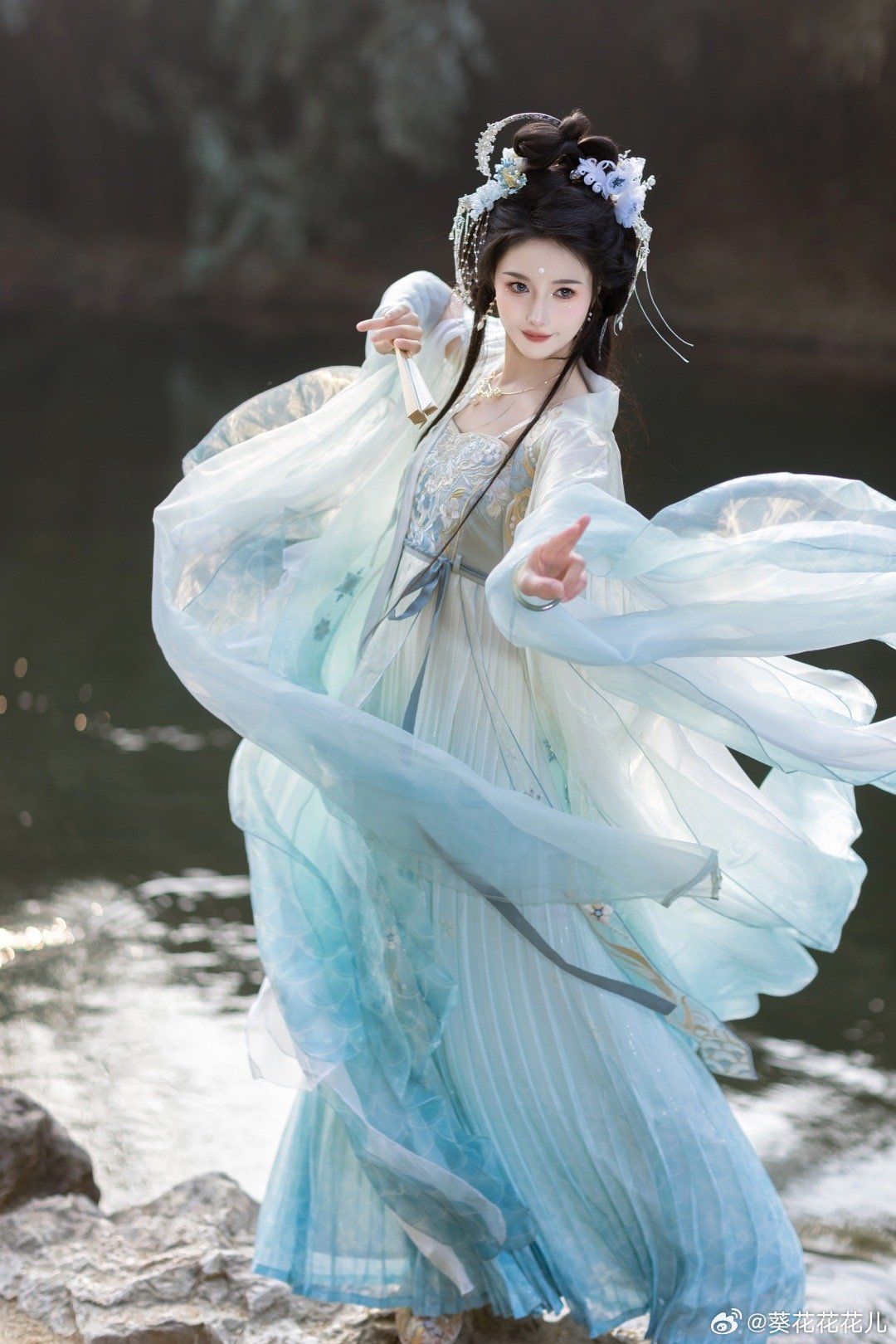 New Womens Cheongsam Skirt Design:A Belly-Smoothing Elegance New Womens Cheongsam Skirt Design:A Belly-Smoothing Elegance