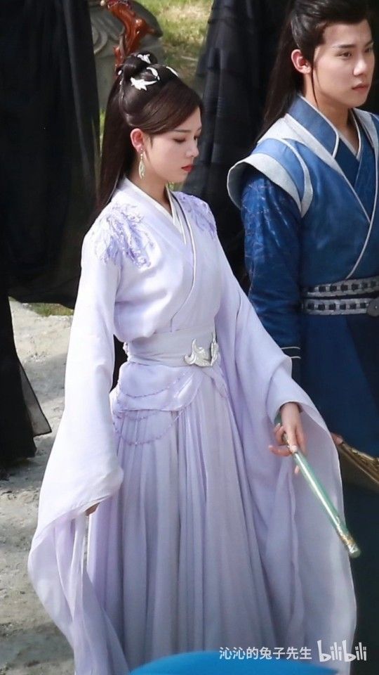 Winter Childrens Fashion:The Enchantment of Chinese Hanfu for Girls Winter Childrens Fashion:The Enchantment of Chinese Hanfu for Girls