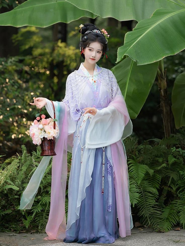 苗疆少女汉服 苗疆少女汉服