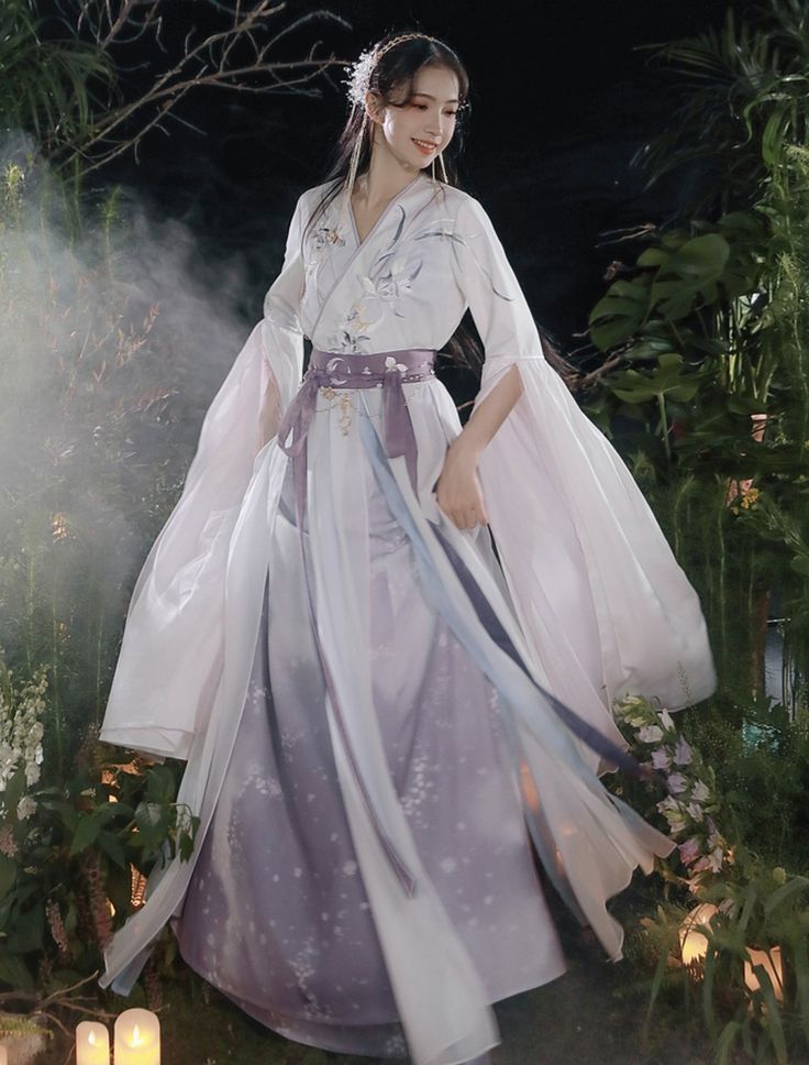 Embracing Freedom:The Loose-fitting Cheongsam Dancewear Embracing Freedom:The Loose-fitting Cheongsam Dancewear