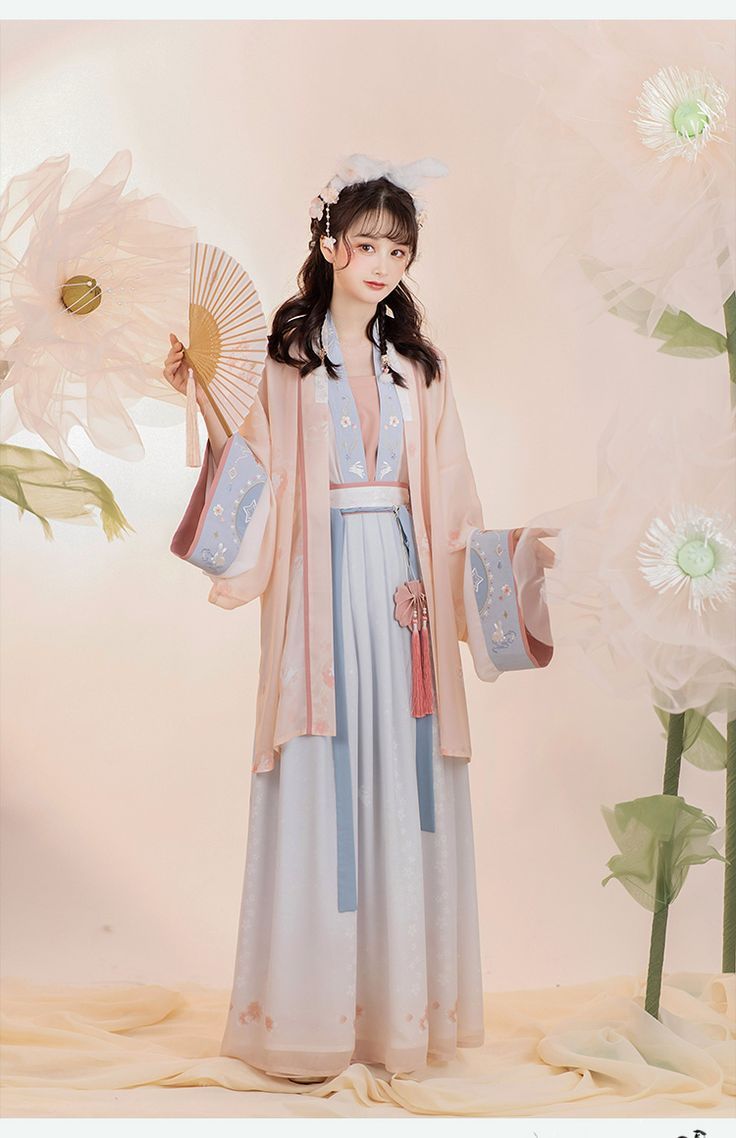 Traditional Chinese Wedding Attire:The Elegance of Hanfu Shoes Traditional Chinese Wedding Attire:The Elegance of Hanfu Shoes