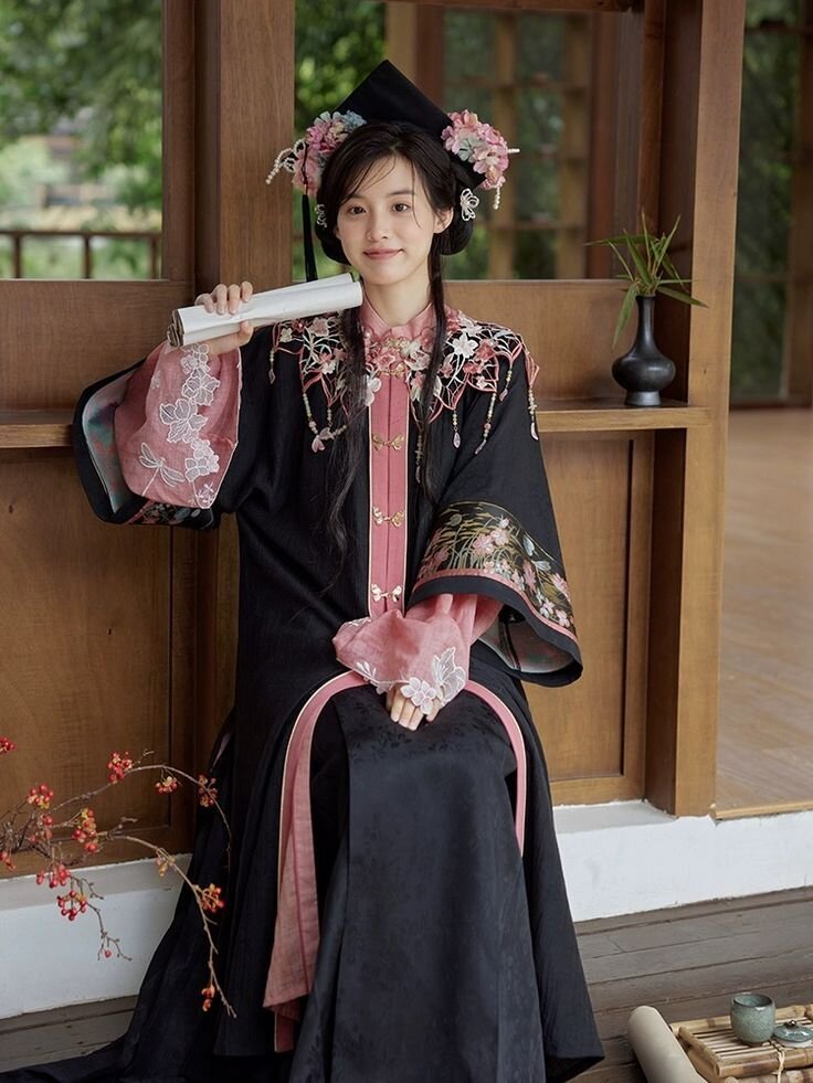 Generals Daughter:The Story of a Child in Hanfu as a Female Warrior Generals Daughter:The Story of a Child in Hanfu as a Female Warrior