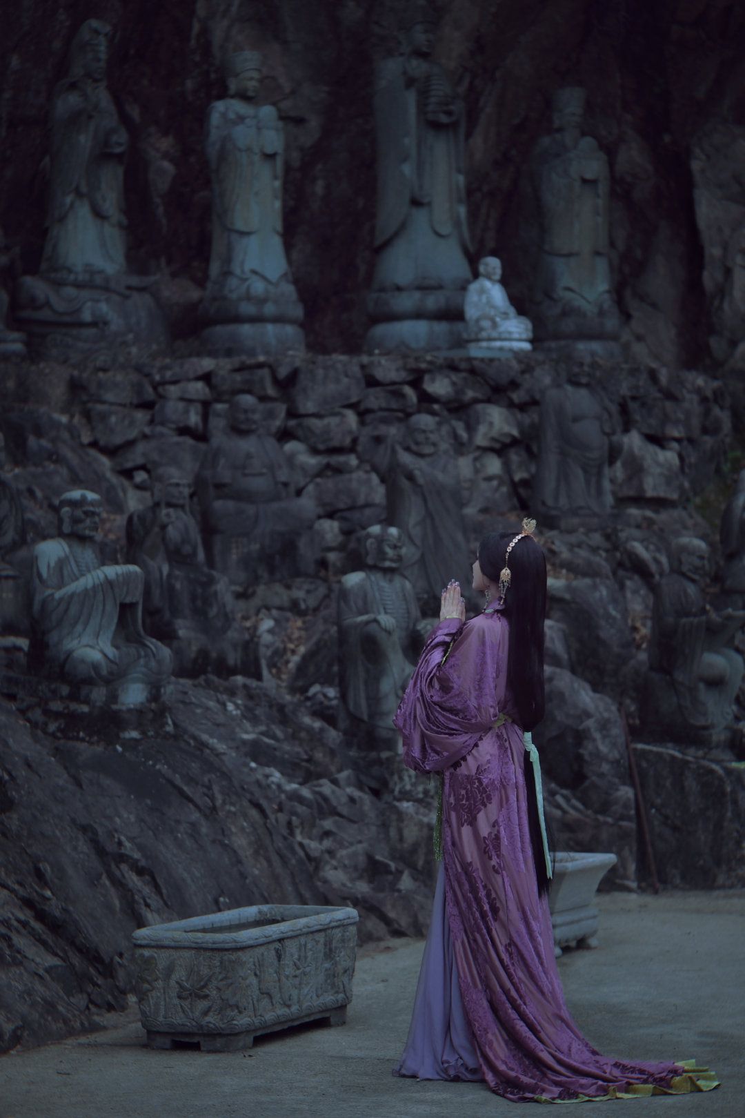 The Rise of Feng Jius Hanfu Fashion:Exploring the Trend of Traditional Chinese Clothing The Rise of Feng Jius Hanfu Fashion:Exploring the Trend of Traditional Chinese Clothing