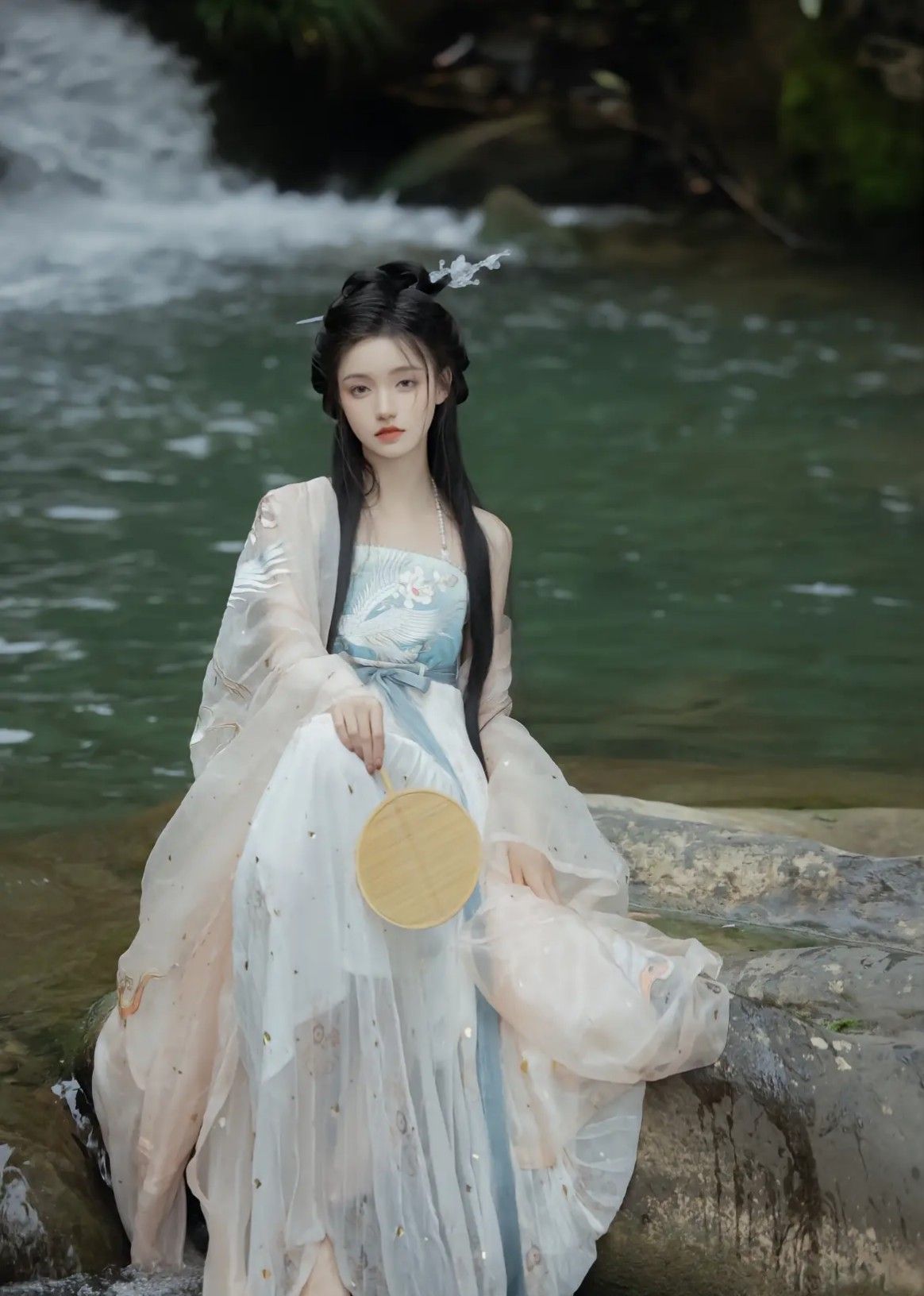 The Elegance of a Thin,Medium-Length Womens Cheongsam Skirt The Elegance of a Thin,Medium-Length Womens Cheongsam Skirt