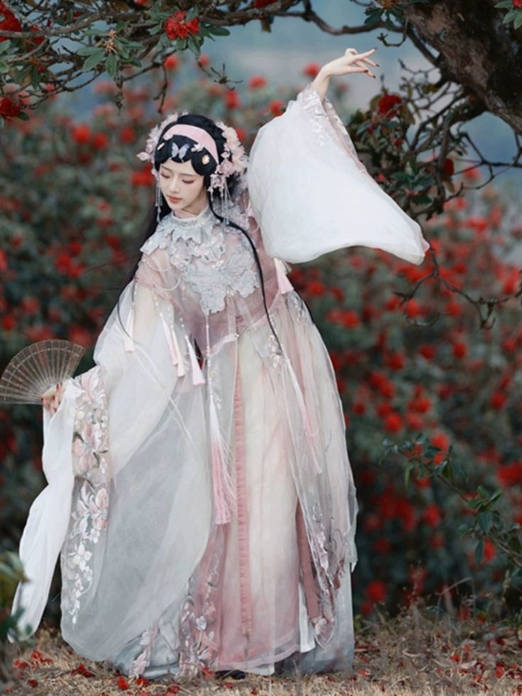 The Splendor of Da Qiaos Hanfu in Arena of Valor:A Journey into the Games Traditional Elegance
