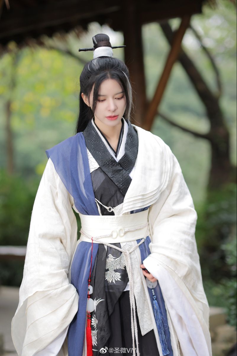 Ancient Charm of Hanfu Hair Bands:A Glimpse into Traditional Chinese Beauty Ancient Charm of Hanfu Hair Bands:A Glimpse into Traditional Chinese Beauty