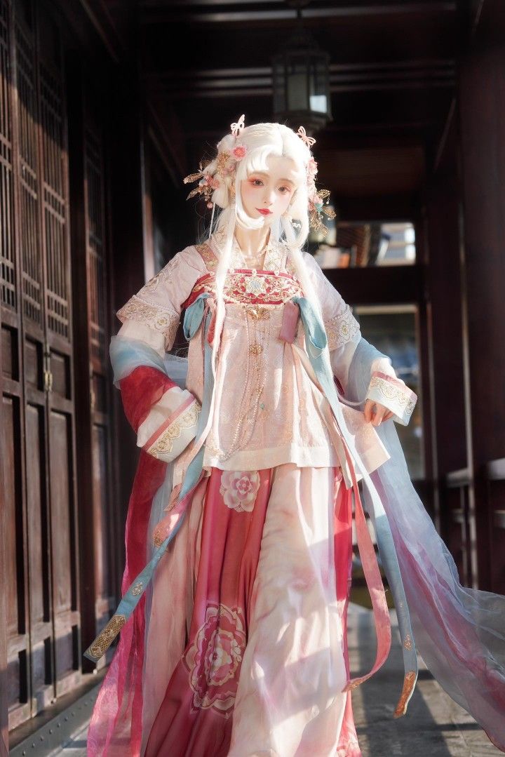 Large Size Hanfu Confronting Front上衣,A Traditional Beauty with Modern Comfort Large Size Hanfu Confronting Front上衣,A Traditional Beauty with Modern Comfort