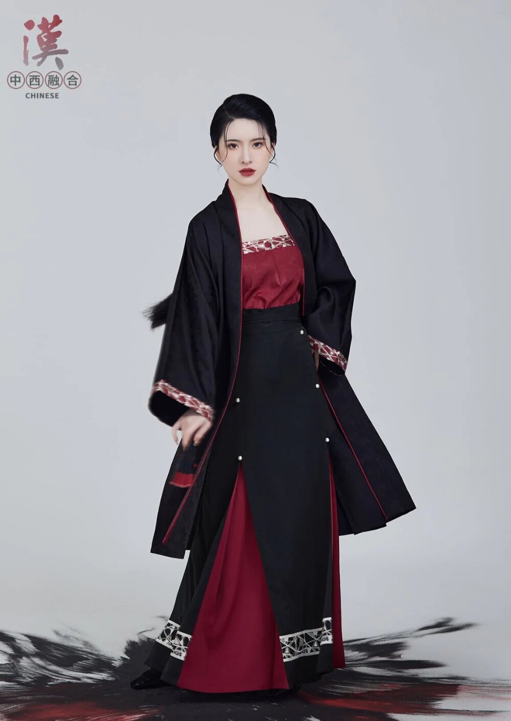 Revival of the Cheongsam:The Retro-Vogue Charm Revival of the Cheongsam:The Retro-Vogue Charm