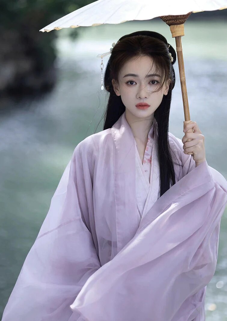 Vintage Qipao:Revival of Old Shanghais Charm Vintage Qipao:Revival of Old Shanghais Charm