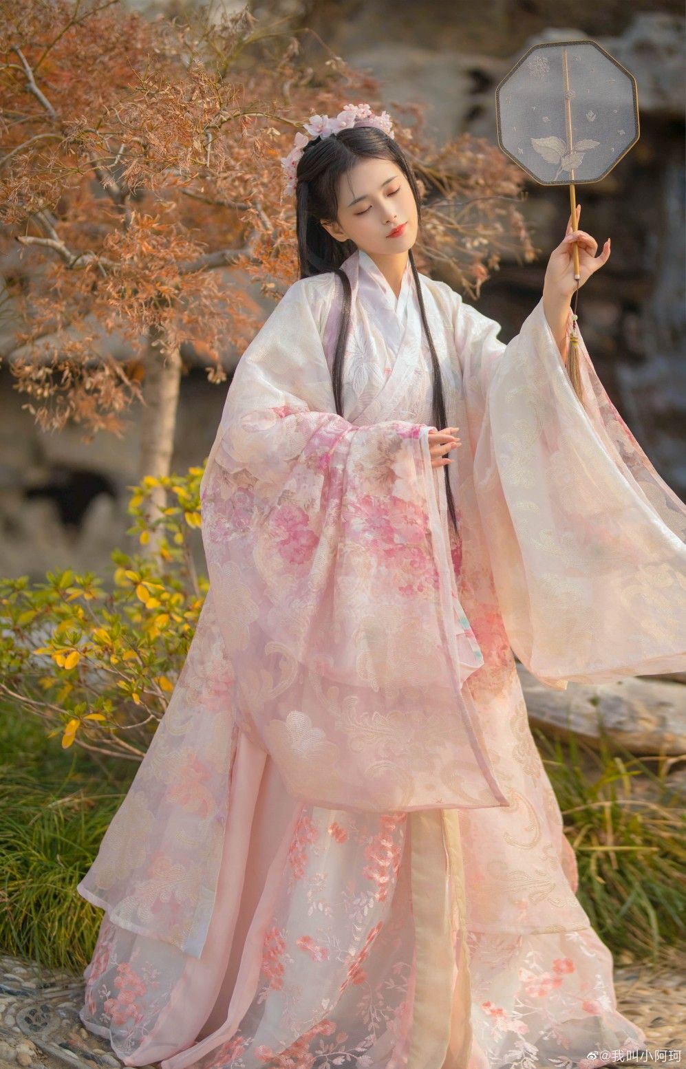 Summer Girls Hanfu Costume Set:A Traditional Elegance for Little Girls Summer Girls Hanfu Costume Set:A Traditional Elegance for Little Girls