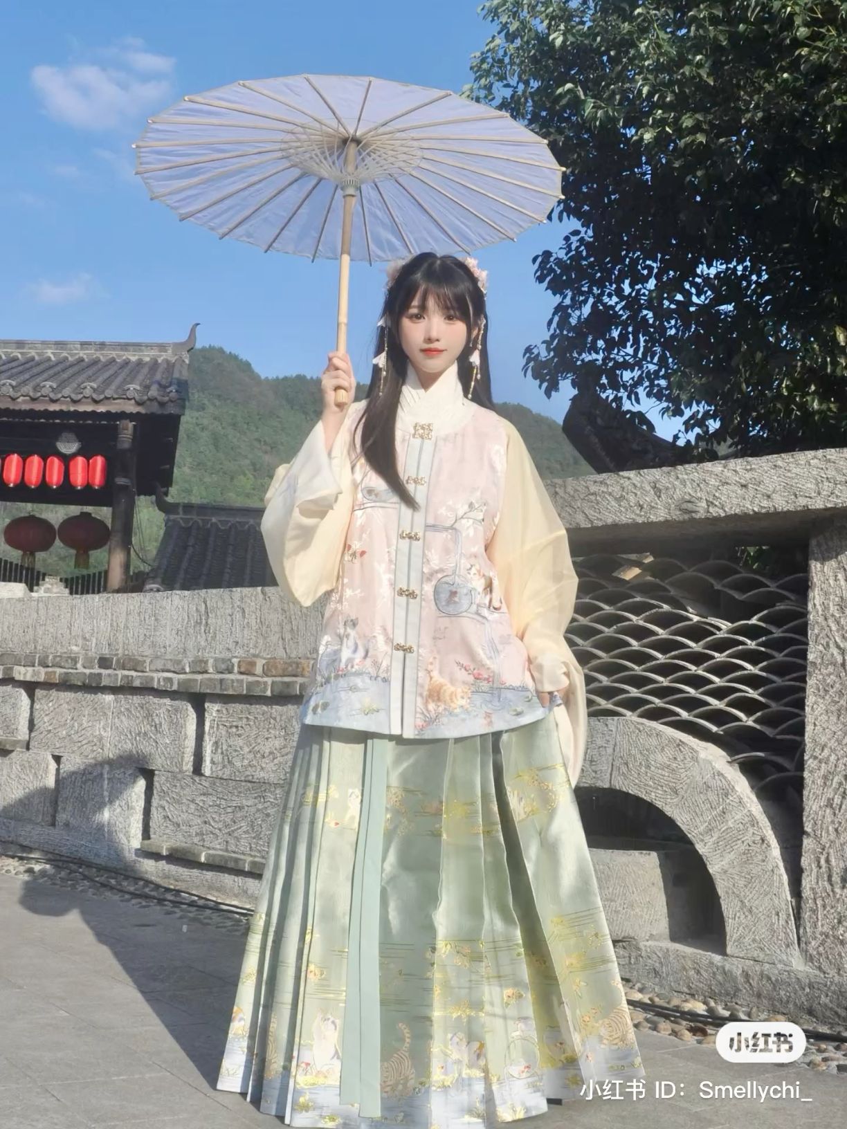 Revisit the Splendor of Han Tang:The Blind Box of Hanfu Fashion Revisit the Splendor of Han Tang:The Blind Box of Hanfu Fashion