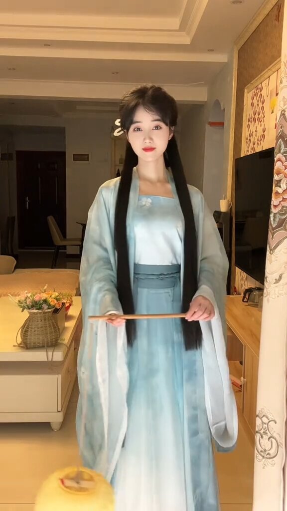 Waterproof Girls Hanfu Boots:A Guide to Keeping Little Girls Feet Dry in Style Waterproof Girls Hanfu Boots:A Guide to Keeping Little Girls Feet Dry in Style