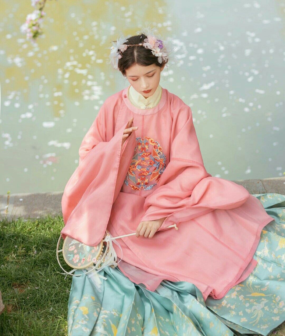 Hanfu Skirt Linings and Undergarments for Summer:A Guide to Comfort and Style Hanfu Skirt Linings and Undergarments for Summer:A Guide to Comfort and Style