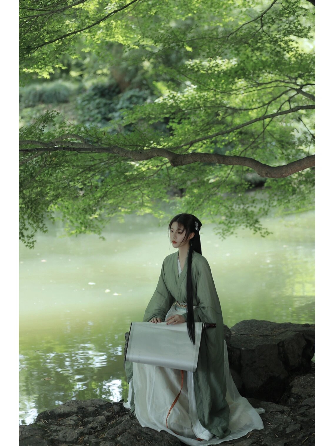 Ink Morning Mist and Rain:Original Song Dynasty Hanfu in a New Light Ink Morning Mist and Rain:Original Song Dynasty Hanfu in a New Light