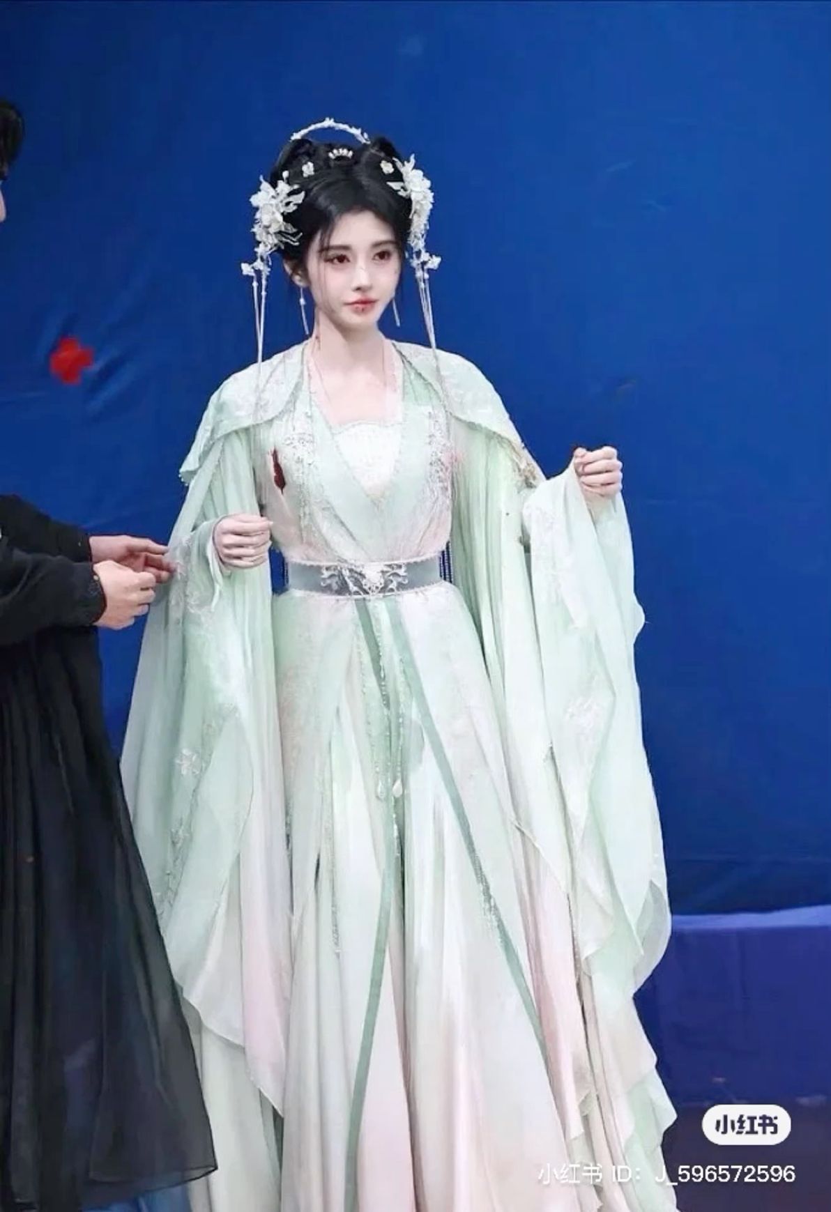 Chinese-Style Tang Suit-Inspired Knitwear:A Blend of Tradition and Modern Comfort Chinese-Style Tang Suit-Inspired Knitwear:A Blend of Tradition and Modern Comfort