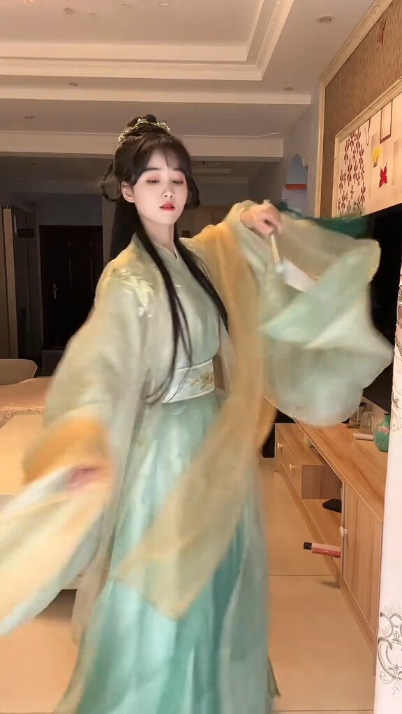A 10-Year-Olds Journey into the World of Hanfu for Girls A 10-Year-Olds Journey into the World of Hanfu for Girls