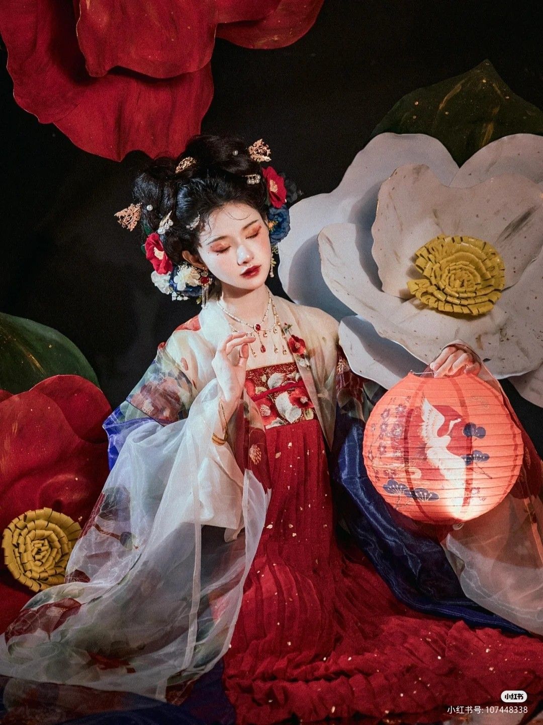 The Magnificent Splendor of the Xiaowangye Hanfu 小王爷汉服之华丽风采) The Magnificent Splendor of the Xiaowangye Hanfu 小王爷汉服之华丽风采)