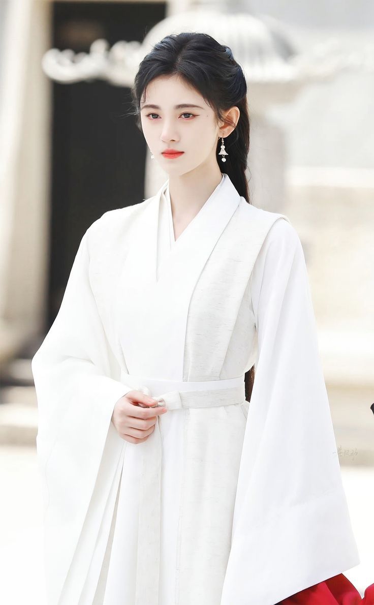 The Rise of Hanfu Style Sleepwear:Comfort and Tradition in Modern Bedrooms The Rise of Hanfu Style Sleepwear:Comfort and Tradition in Modern Bedrooms