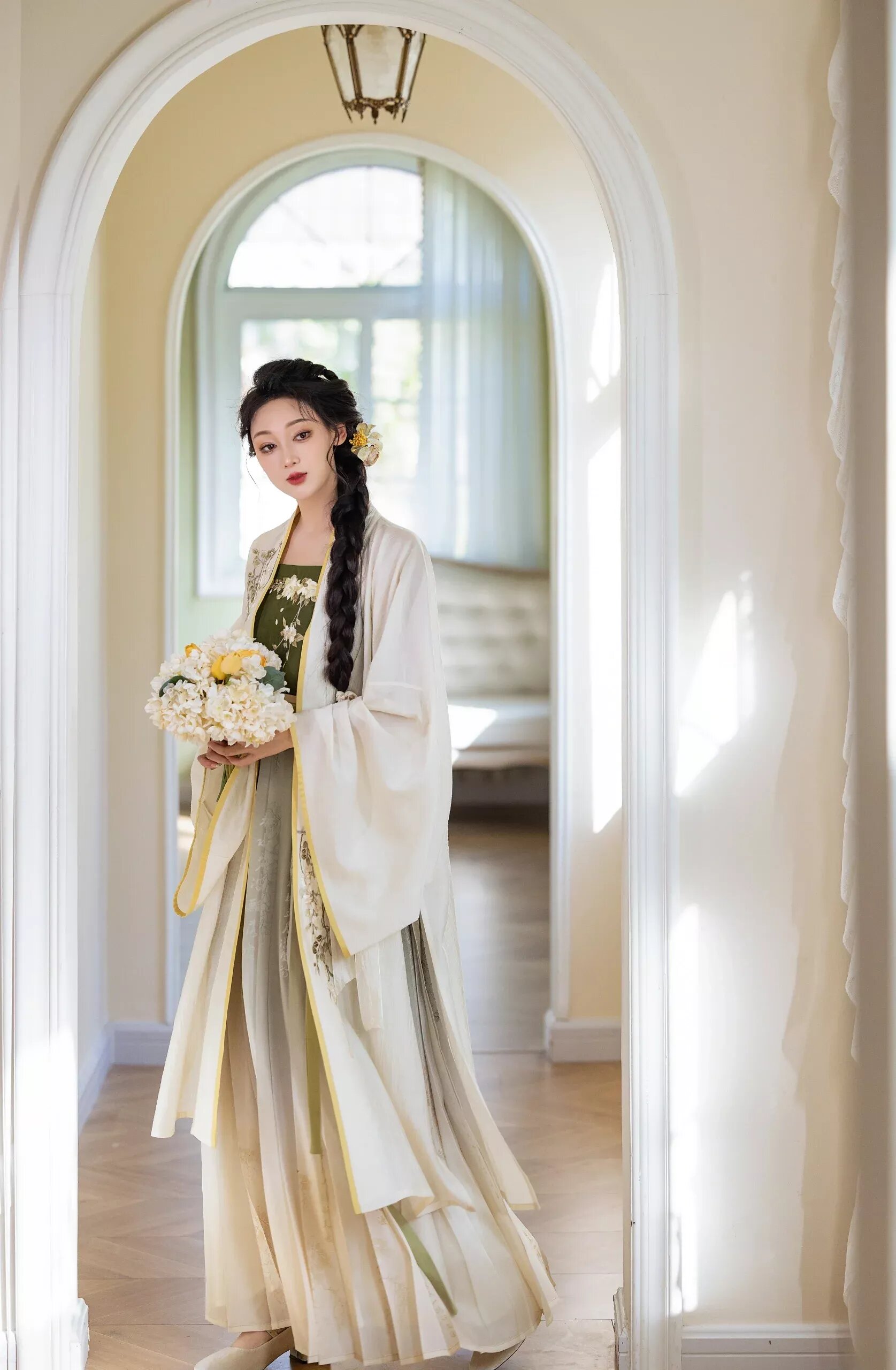 Embracing Tradition:The Journey of a Petite Girl in Hanfu Fashion Embracing Tradition:The Journey of a Petite Girl in Hanfu Fashion
