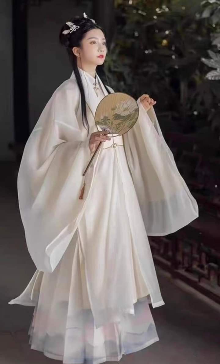 A Tale of Hanfu Princess Skirts:The Enchanting Journey of Girls Dress A Tale of Hanfu Princess Skirts:The Enchanting Journey of Girls Dress