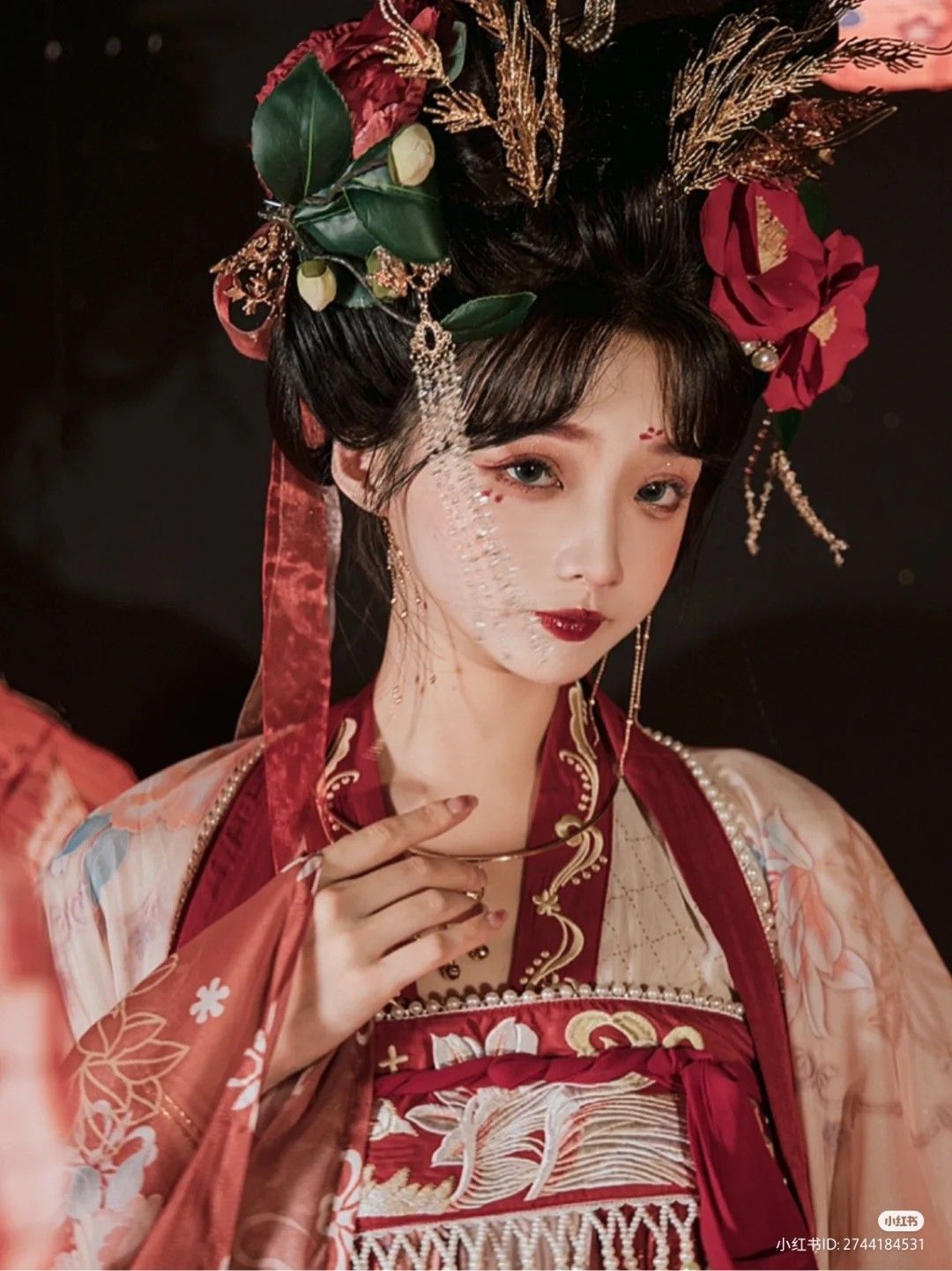 The Evolution of Cheongsam:Modern Updates and Innovations in Traditional Design