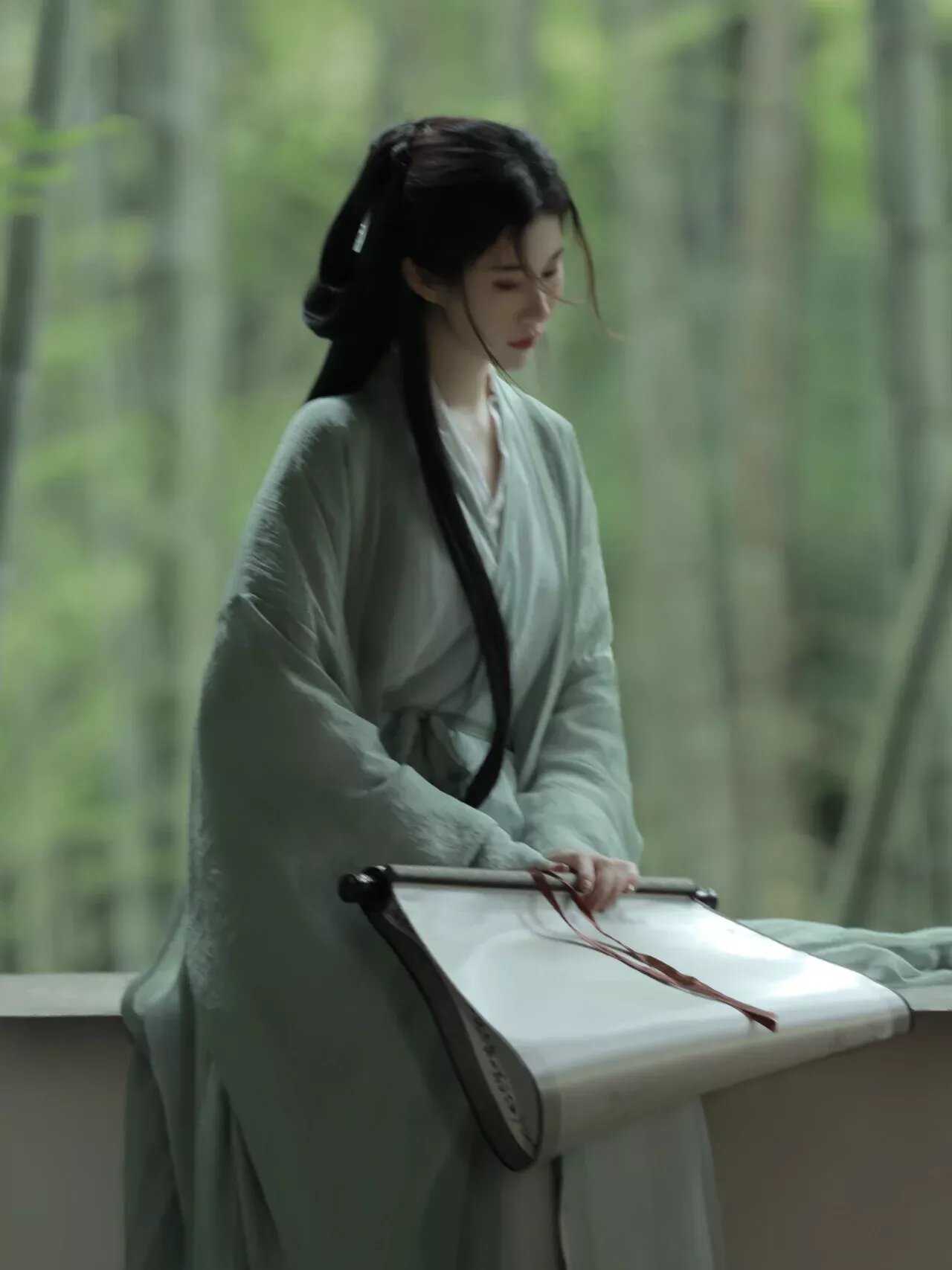 Plus-Size Qixiong Ruqun Hanfu Fashion:Embracing Traditional Elegance Plus-Size Qixiong Ruqun Hanfu Fashion:Embracing Traditional Elegance