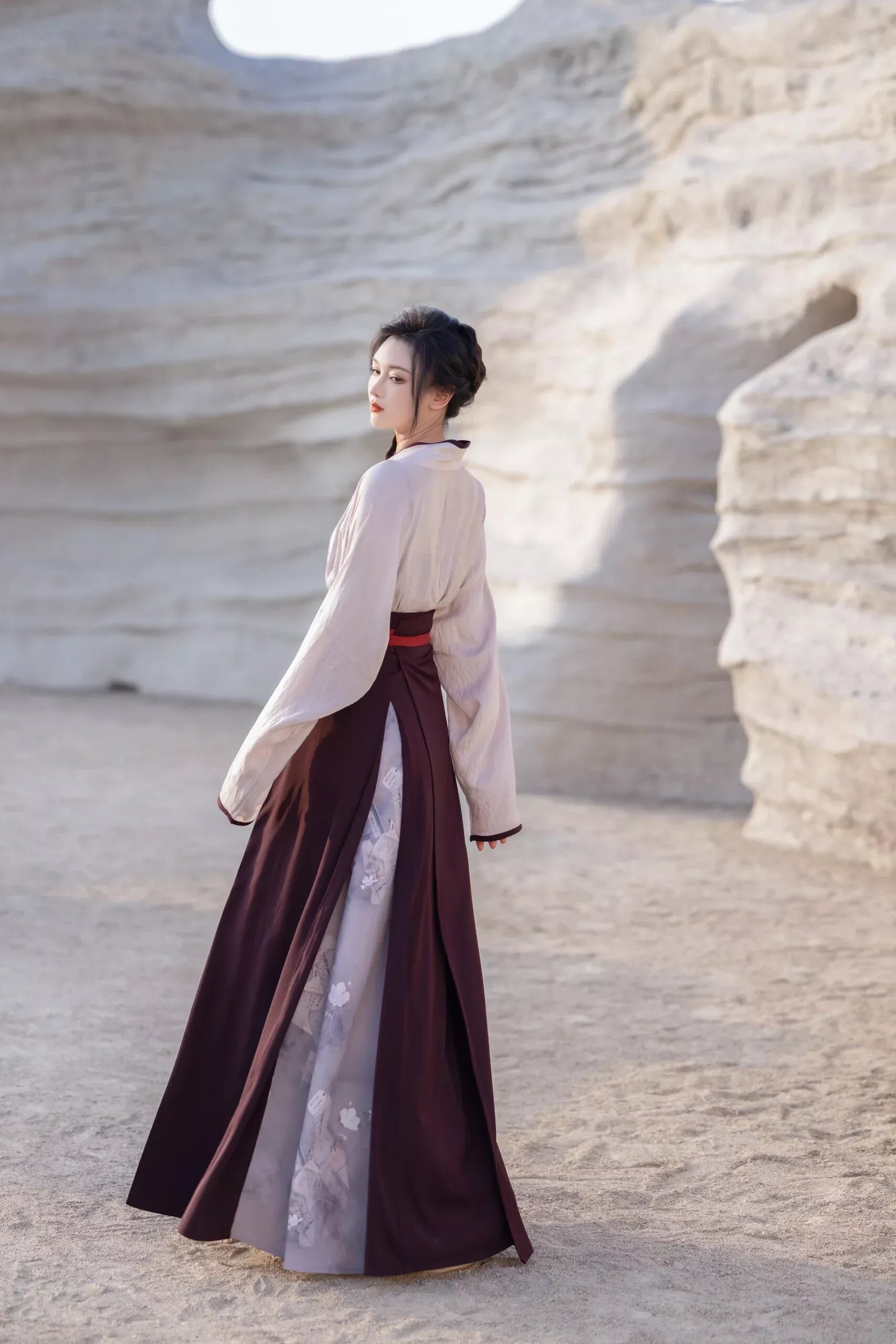 Qipao Fashion for 11-Year-Old Kids:Embracing Traditional Elegance Qipao Fashion for 11-Year-Old Kids:Embracing Traditional Elegance