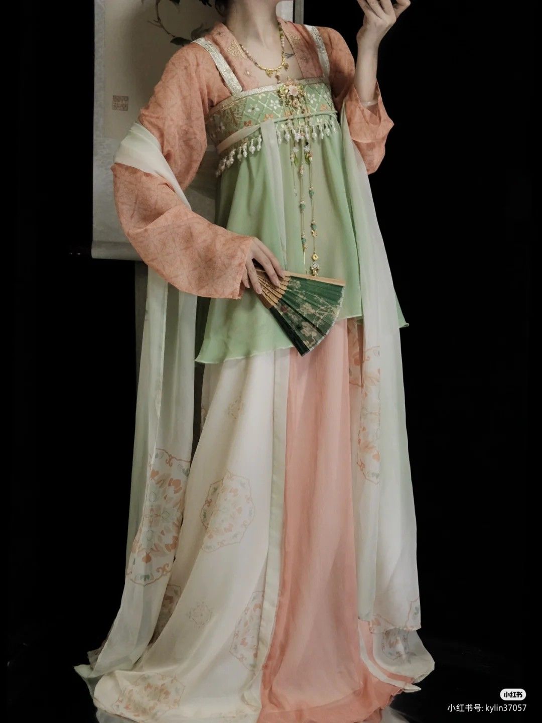 Summer Hanfu Fashion:Embracing Traditional Chinese Style Summer Hanfu Fashion:Embracing Traditional Chinese Style