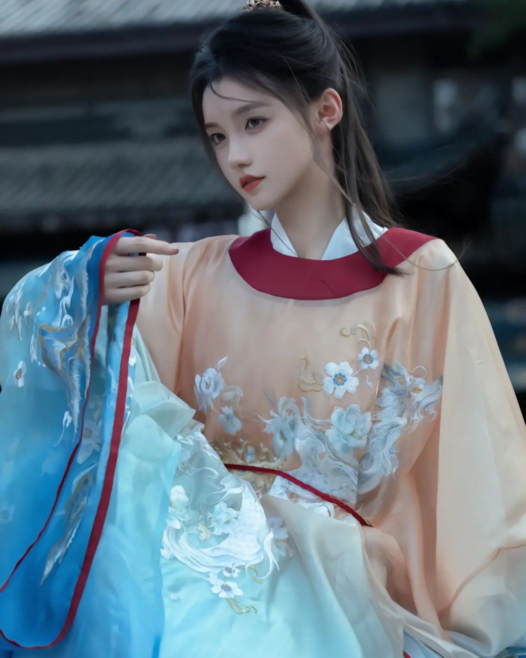 Tao Yumeis Cheongsam:The Essence of Silk Tao Yumeis Cheongsam:The Essence of Silk