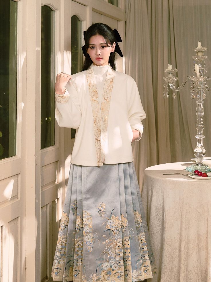 Original Hanfu Styles at Ming Palace Attire Gallery Original Hanfu Styles at Ming Palace Attire Gallery