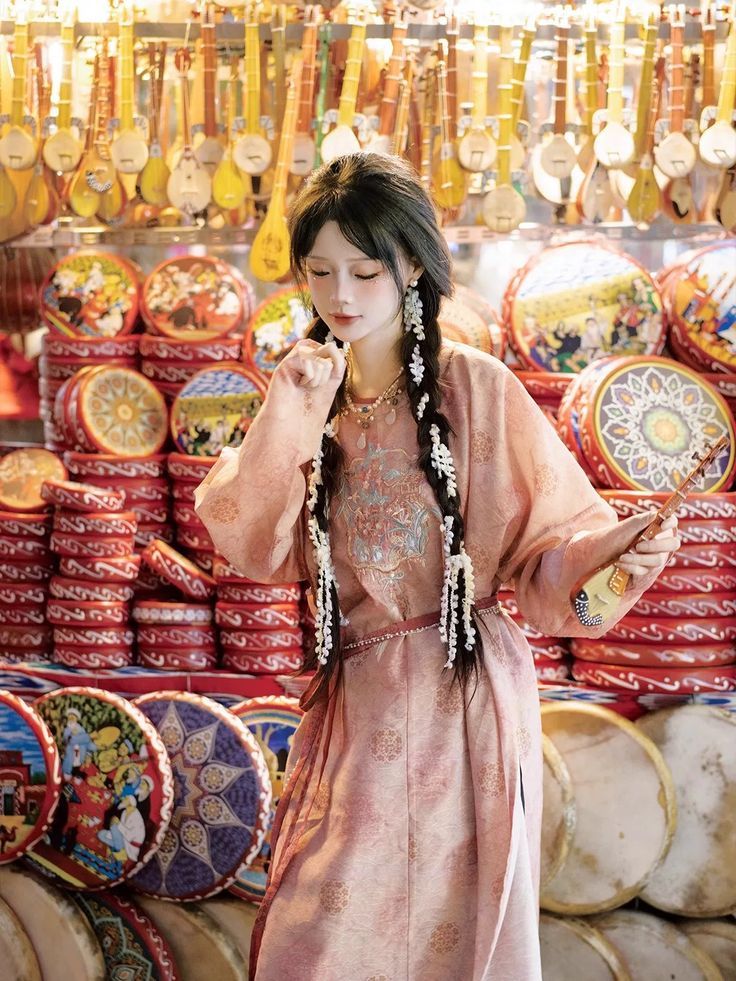 Butterfly Hairpin:A Blend of Traditional Hanfu and Modern Elegance Butterfly Hairpin:A Blend of Traditional Hanfu and Modern Elegance