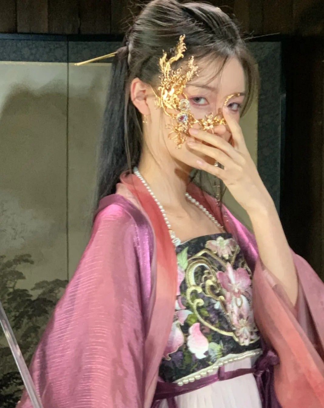 Chinese-Style Cotton-Lined Cheongsam:A Blend of Tradition and Modern Comfort Chinese-Style Cotton-Lined Cheongsam:A Blend of Tradition and Modern Comfort