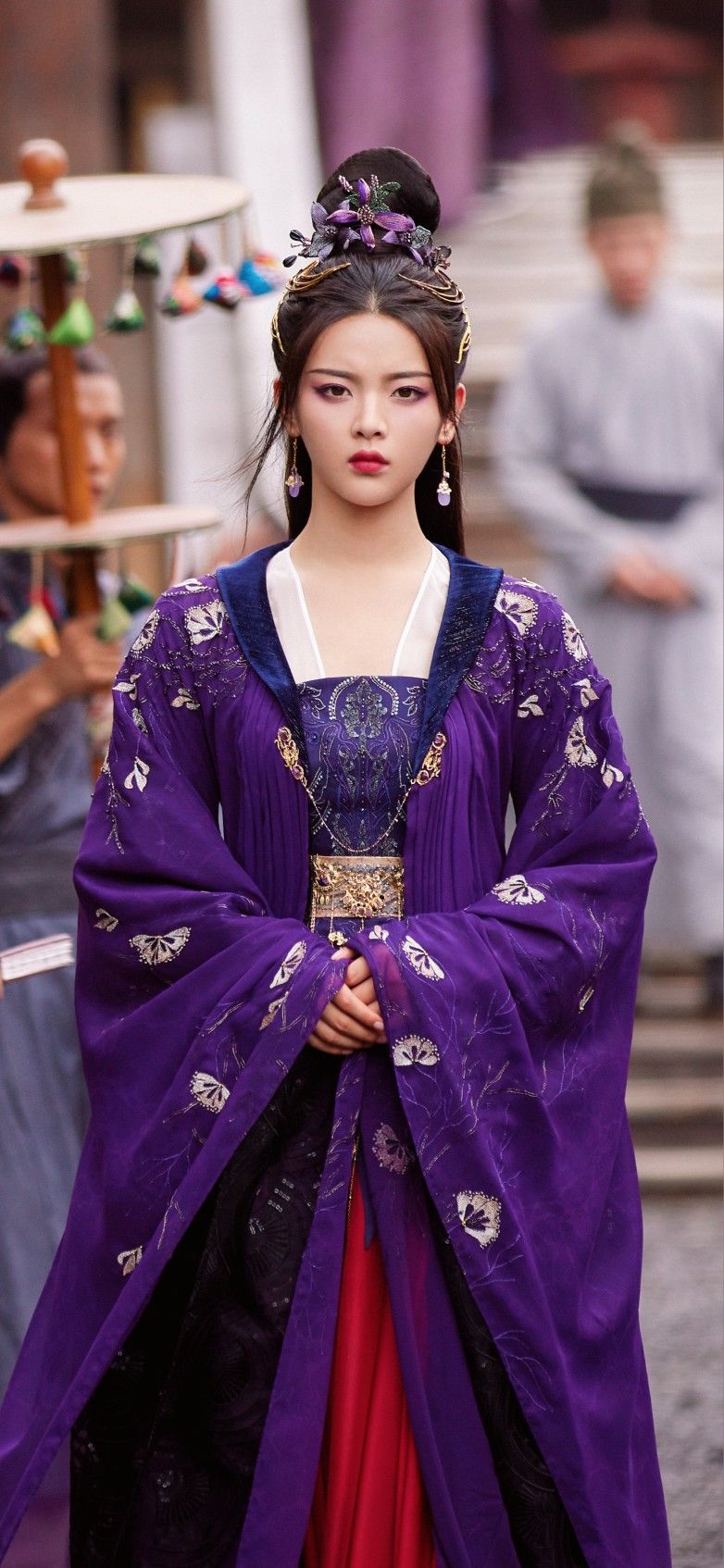 The Enchanting Bells of a Girls Hanfu Headdress:A Journey into Traditional Chinese Beauty The Enchanting Bells of a Girls Hanfu Headdress:A Journey into Traditional Chinese Beauty