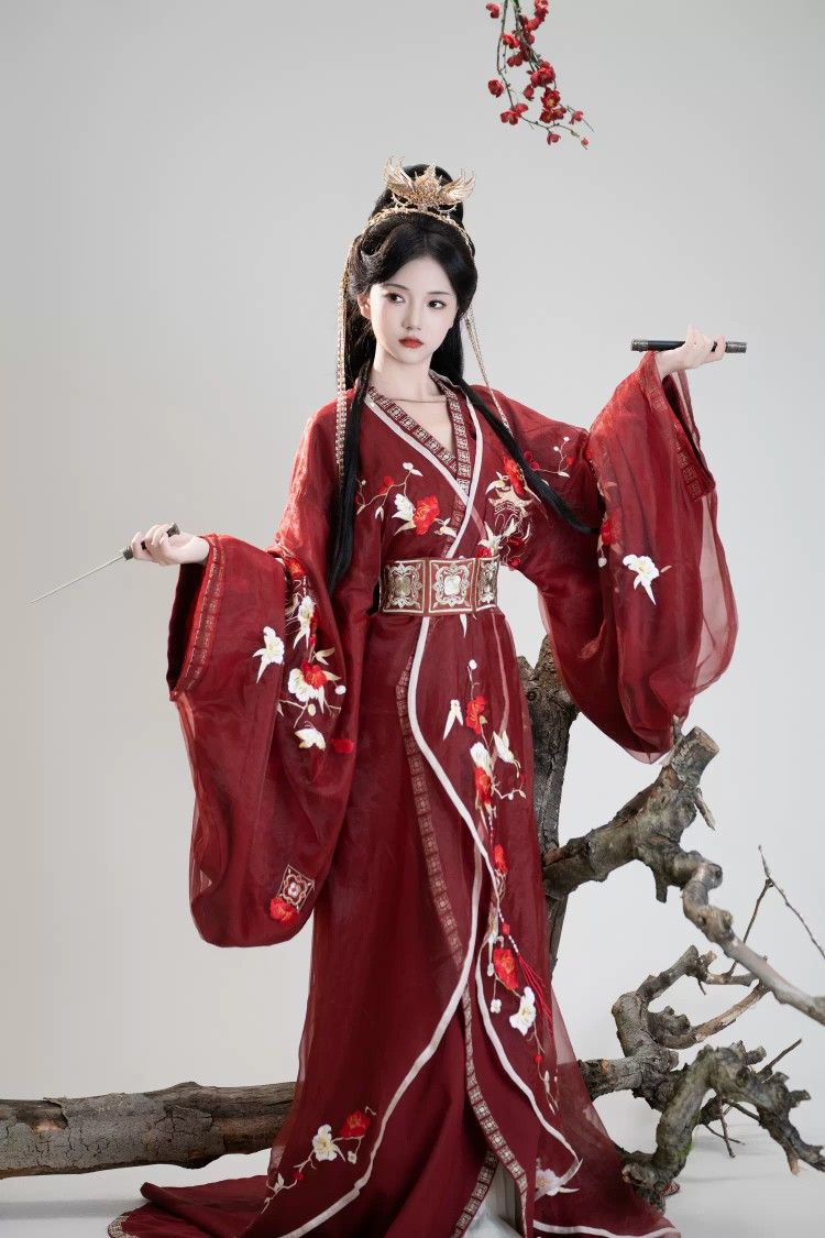 Plus-Size Cheongsam Revolution:Embracing the Beauty of Mature Moms in Qipao Plus-Size Cheongsam Revolution:Embracing the Beauty of Mature Moms in Qipao