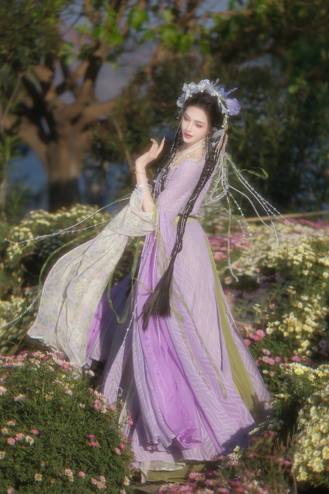 A Little Girl in a Purple Cheongsam:Embracing Tradition with Modern Charm A Little Girl in a Purple Cheongsam:Embracing Tradition with Modern Charm