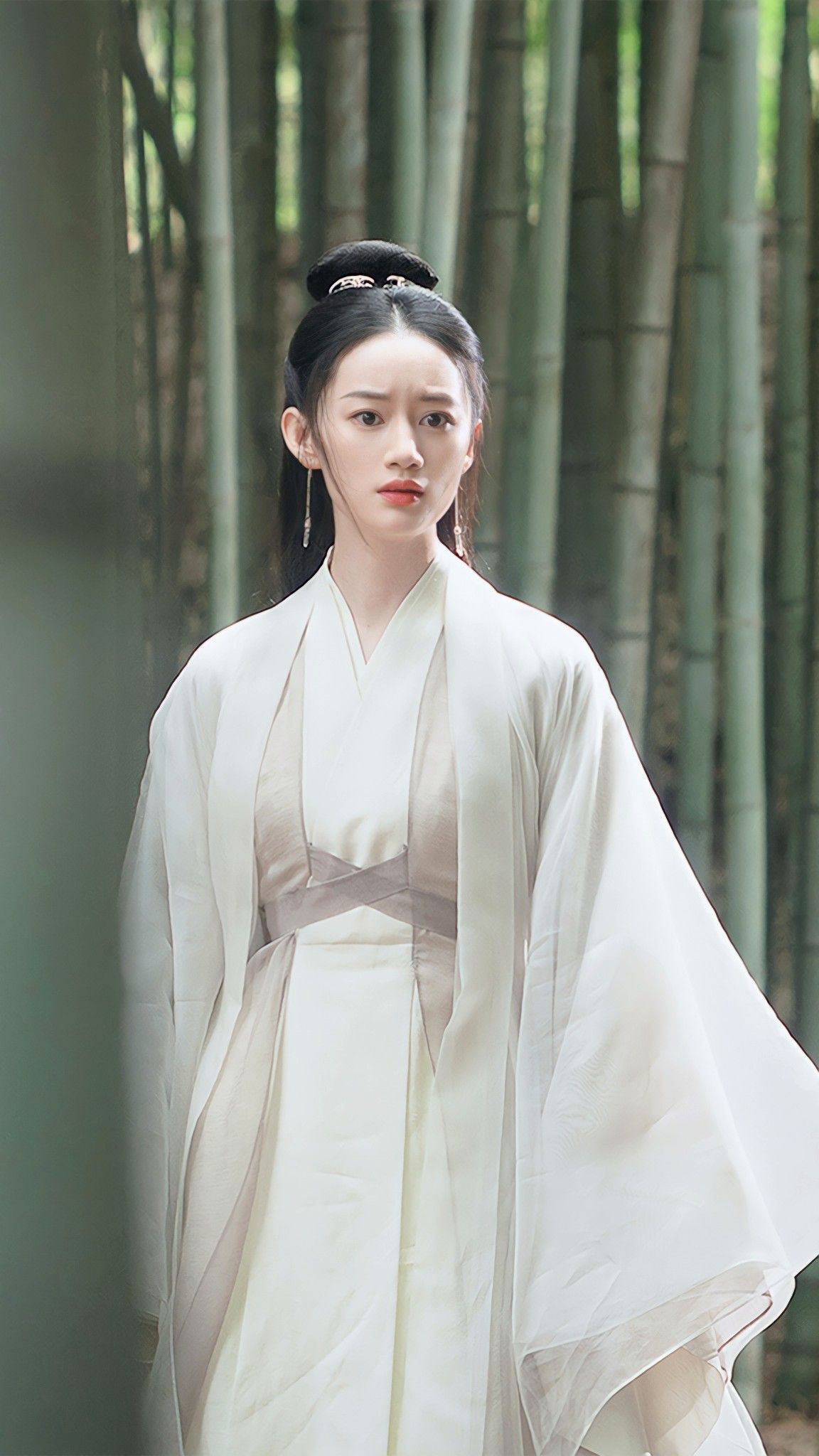 The Elegance of Cheongsams Jade Buttons The Elegance of Cheongsams Jade Buttons